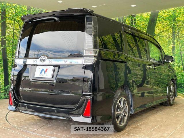Toyota VOXY 2020-08 8528118-17