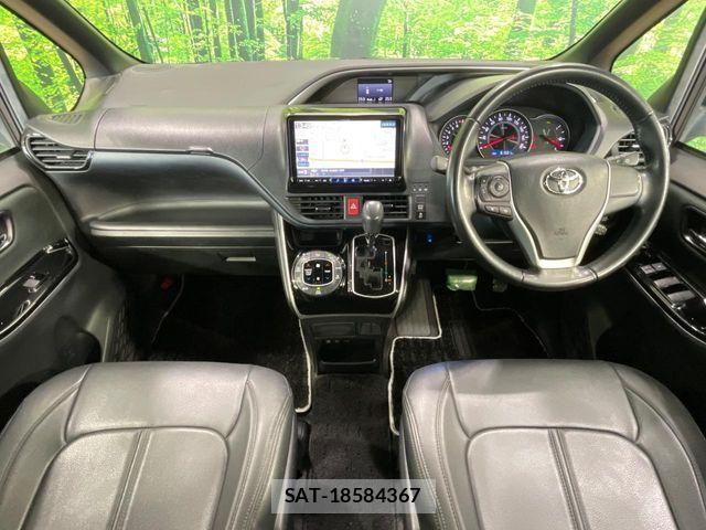 Toyota VOXY 2020-08 8528118-1
