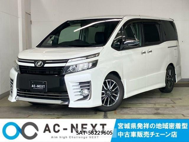 Toyota VOXY 2014-05 8528143-0