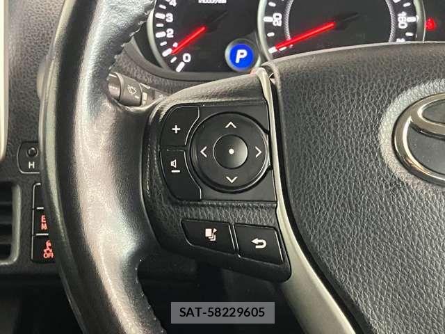 Toyota VOXY 2014-05 8528143-9