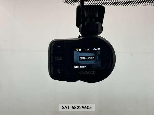 Toyota VOXY 2014-05 8528143-5