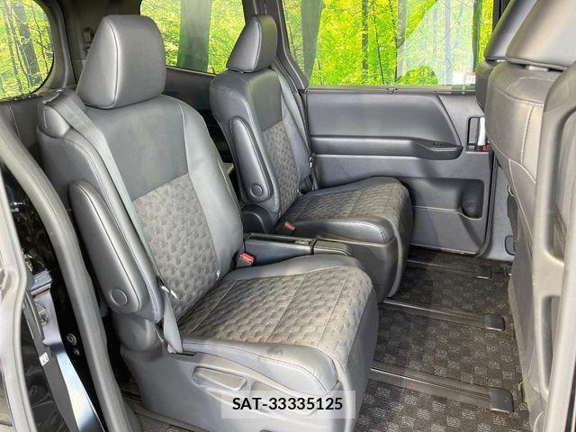 Toyota VOXY 2023-09 8528101-9