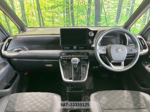 Toyota VOXY 2023-09 8528101-1