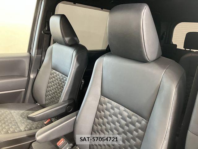 Toyota VOXY 2022-04 8528106-22