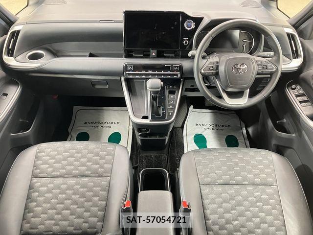 Toyota VOXY 2022-04 8528106-27