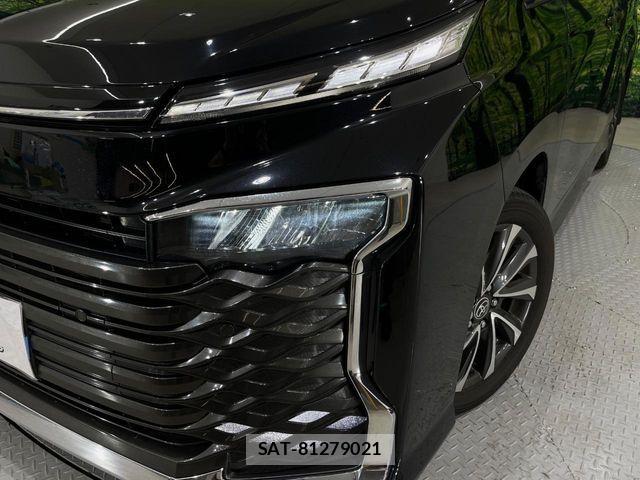 Toyota VOXY 2023-08 8528094-11