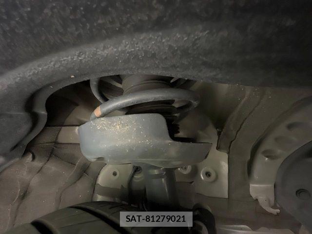 Toyota VOXY 2023-08 8528094-19