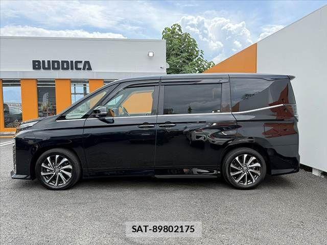 Toyota VOXY 2024-11 8528093-10