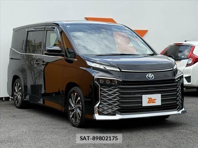 Toyota VOXY 2024-11 8528093-7