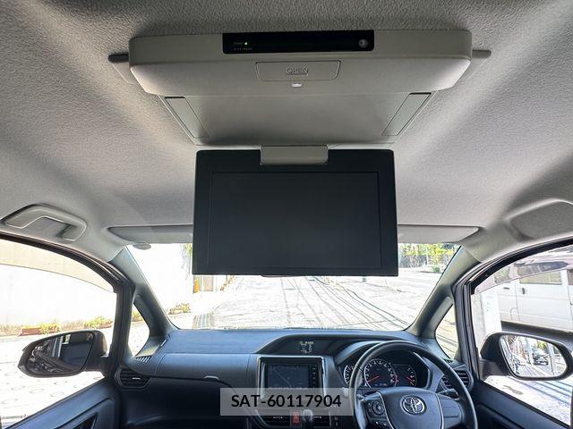 Toyota VOXY 2015-06 8564042-24