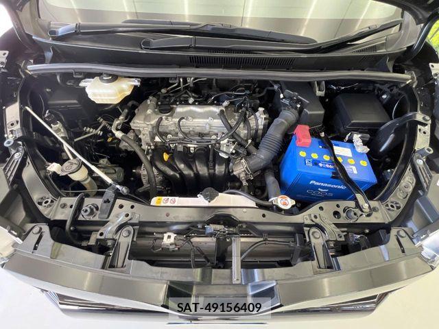 Toyota VOXY 2021-10 8564024-18