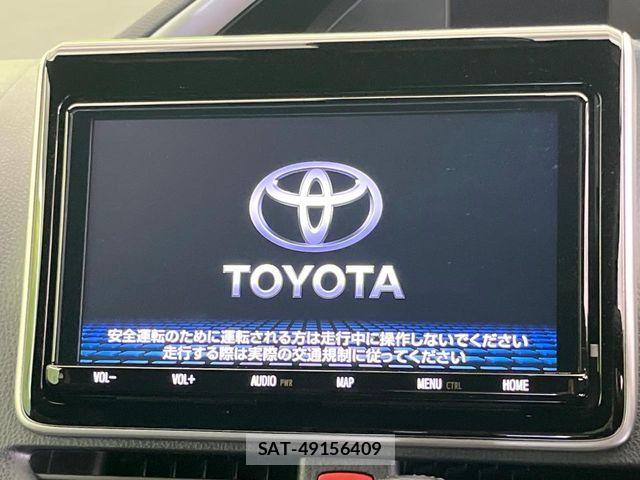 Toyota VOXY 2021-10 8564024-3