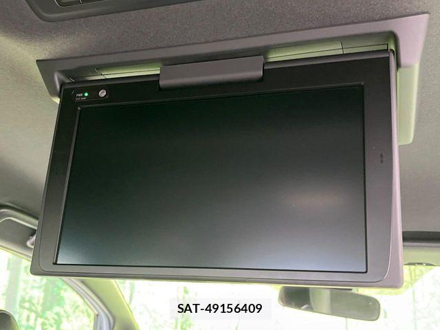 Toyota VOXY 2021-10 8564024-4