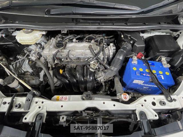 Toyota VOXY 2019-09 8564036-19