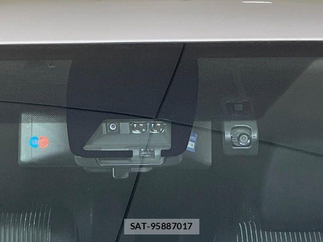 Toyota VOXY 2019-09 8564036-2