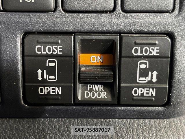 Toyota VOXY 2019-09 8564036-6