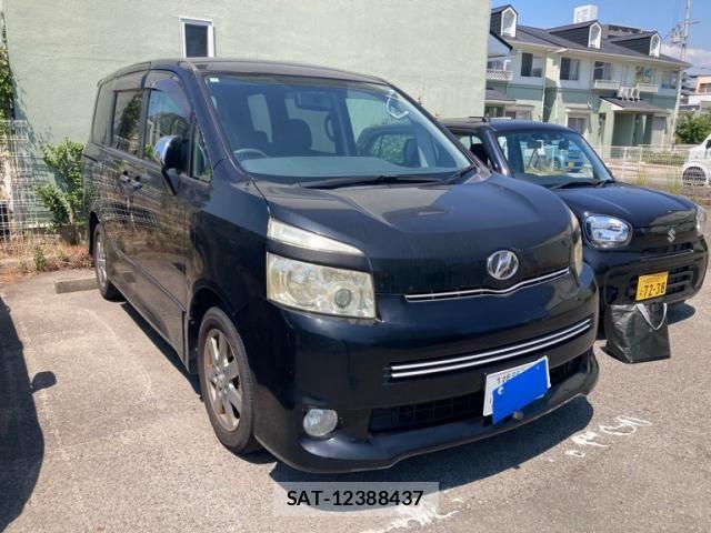 Toyota VOXY 2009-02 8564059-0