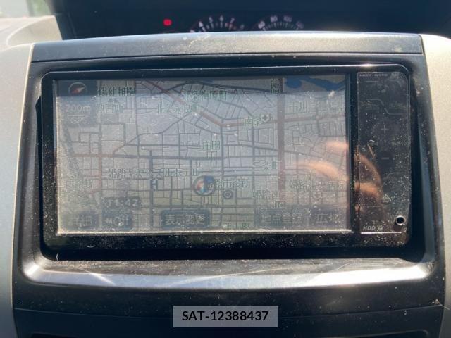 Toyota VOXY 2009-02 8564059-19