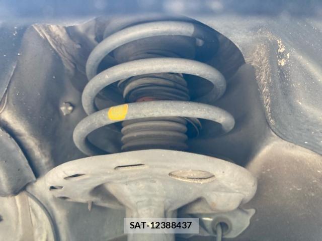 Toyota VOXY 2009-02 8564059-7