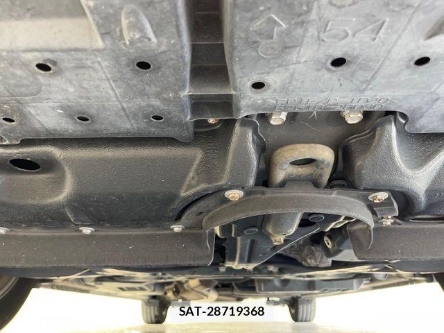 Toyota VOXY 2017-11 8564039-18