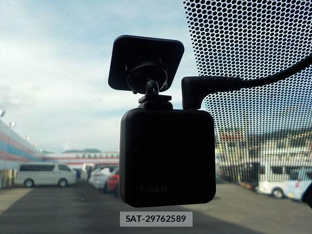Toyota VOXY 2022-01 8564025-11