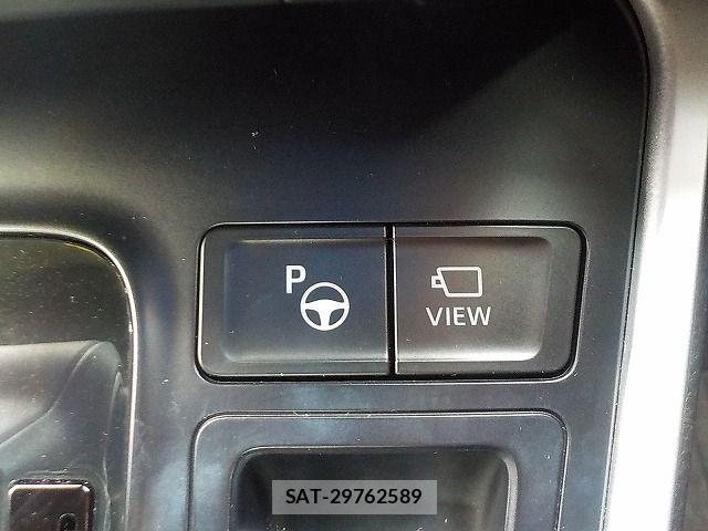 Toyota VOXY 2022-01 8564025-13