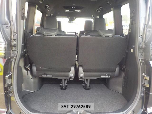 Toyota VOXY 2022-01 8564025-24
