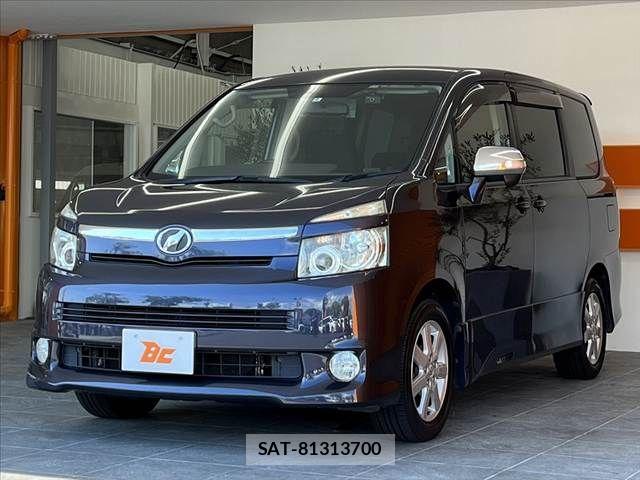 Toyota VOXY 2008-02 8564057-9