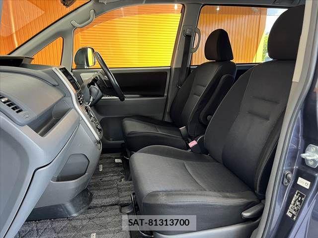 Toyota VOXY 2008-02 8564057-16
