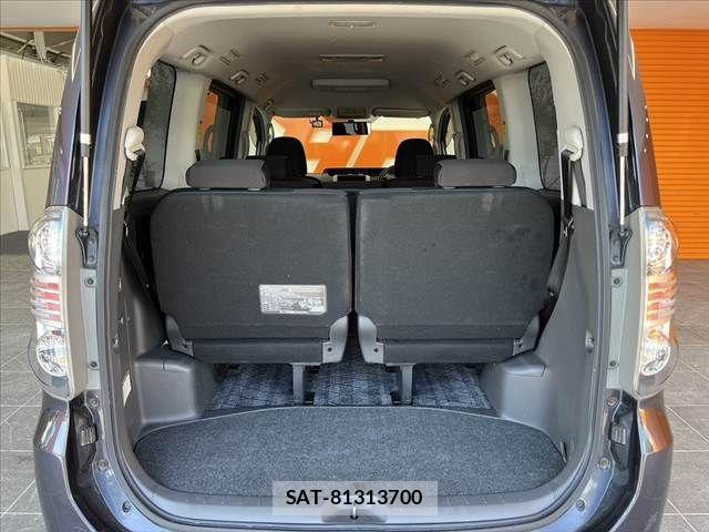 Toyota VOXY 2008-02 8564057-21