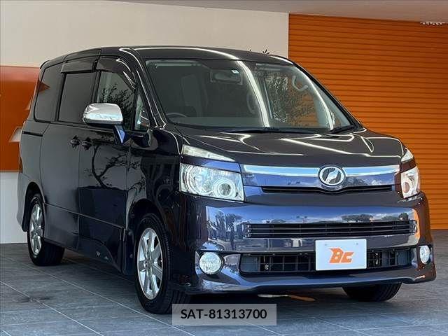 Toyota VOXY 2008-02 8564057-7