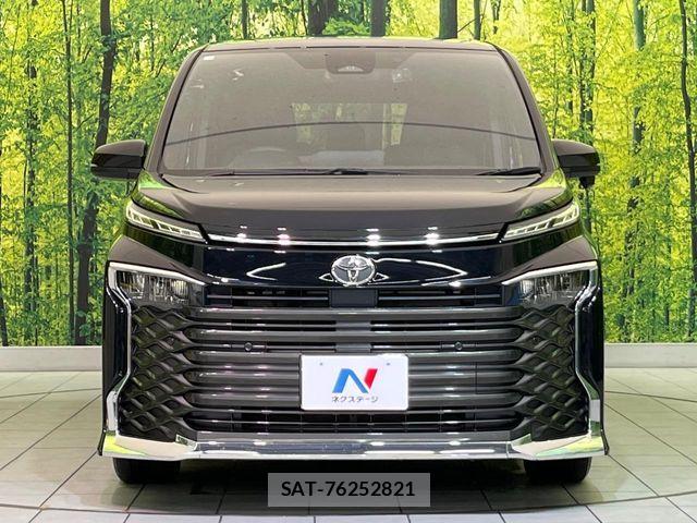 Toyota VOXY 2023-09 8564022-14