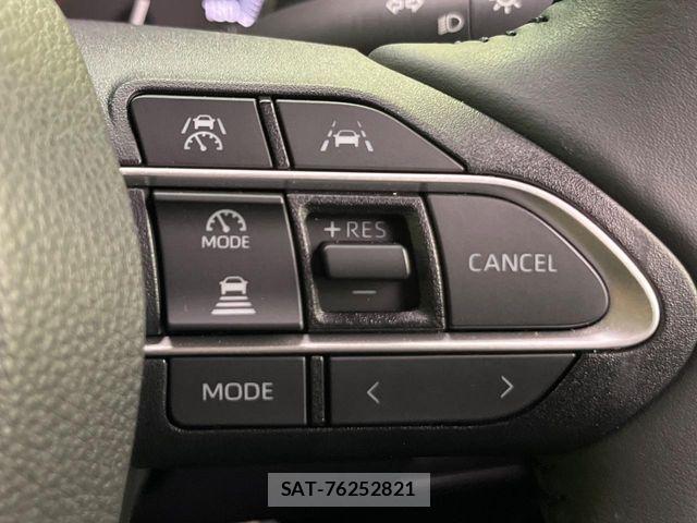 Toyota VOXY 2023-09 8564022-5