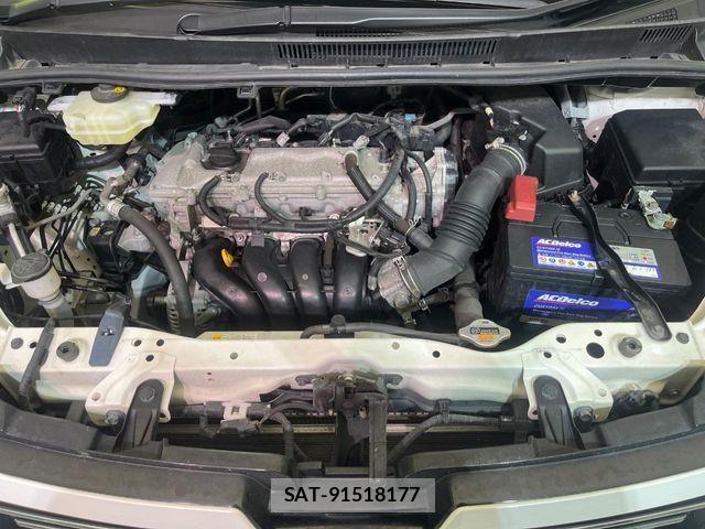 Toyota VOXY 2016-05 8564050-18