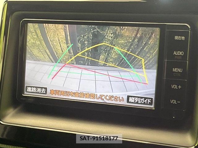 Toyota VOXY 2016-05 8564050-4