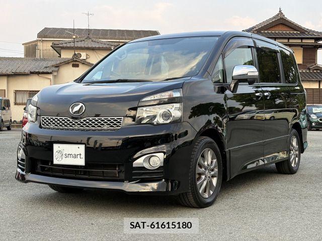 Toyota VOXY 2011-01 8564053-3
