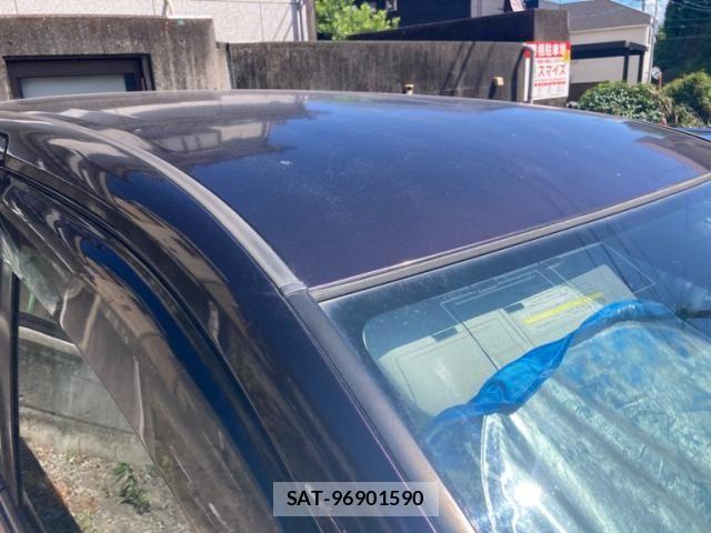 Toyota VOXY 2013-11 8564052-7