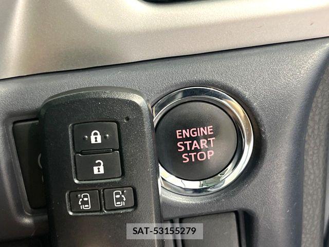 Toyota VOXY 2016-02 8564043-7