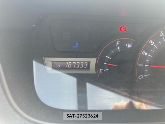 Toyota VOXY 2007-09 8564058-18