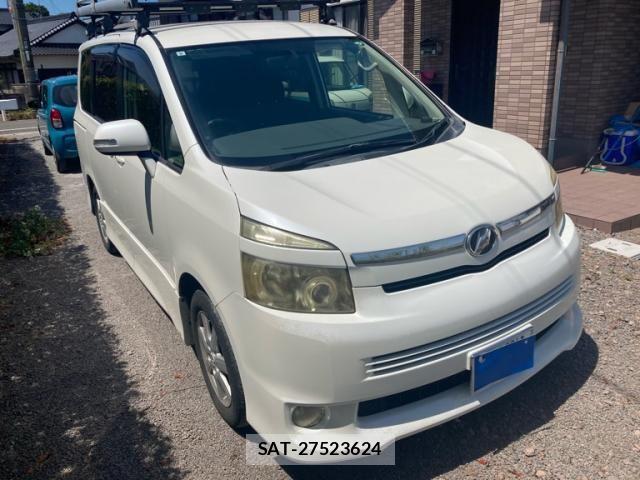 Toyota VOXY 2007-09 8564058-1