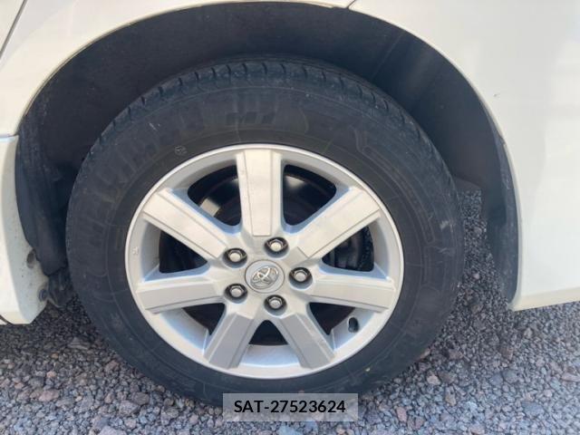 Toyota VOXY 2007-09 8564058-5