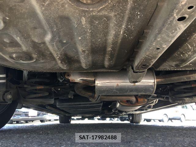 Toyota VOXY 2021-03 8564034-9