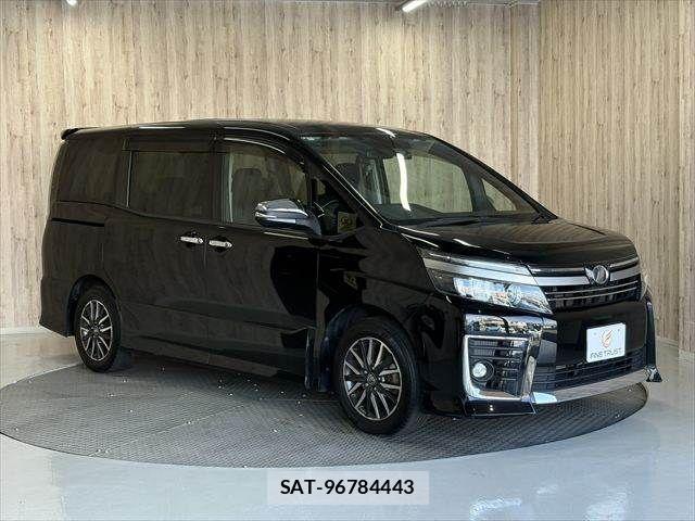 Toyota VOXY 2016-12 8564048-18