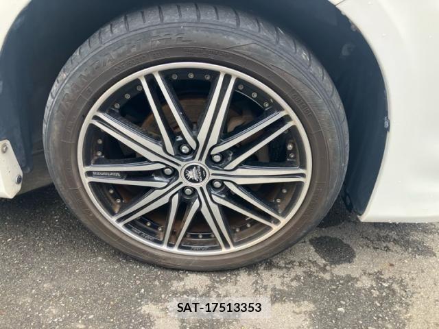 Toyota VOXY 2007-08 8564054-9