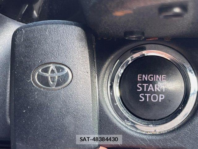 Toyota VOXY 2020-03 8564040-7