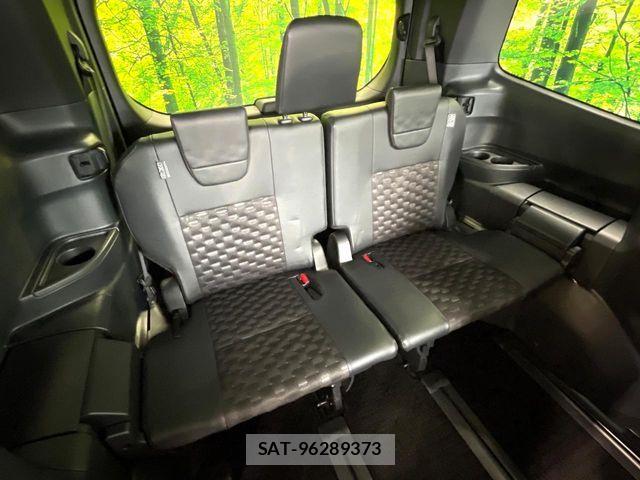 Toyota VOXY 2022-09 8564023-9