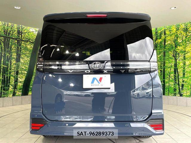 Toyota VOXY 2022-09 8564023-15