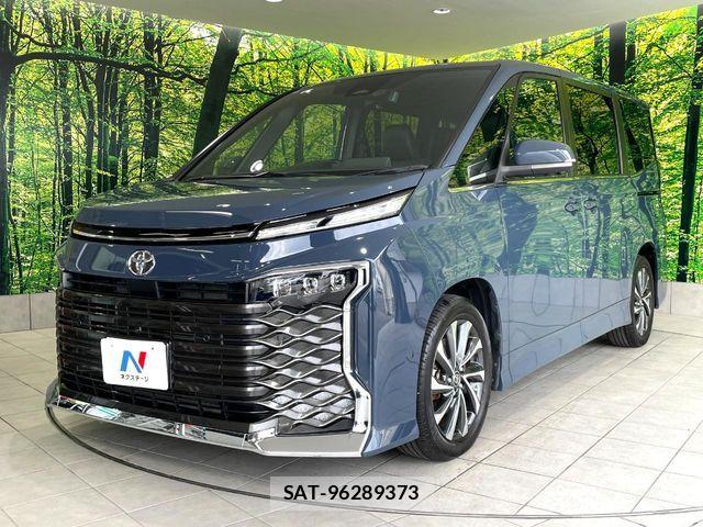 Toyota VOXY 2022-09 8564023-16