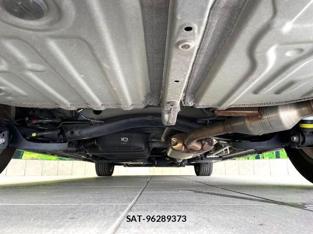 Toyota VOXY 2022-09 8564023-18