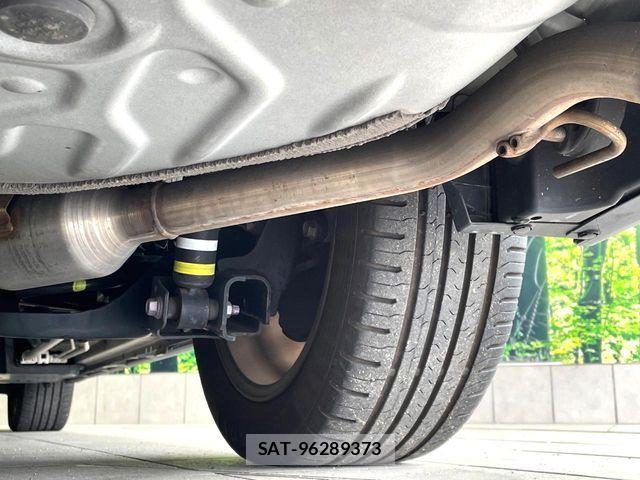 Toyota VOXY 2022-09 8564023-19